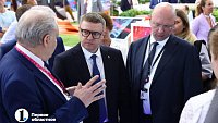 Алексей Текслер посетил коллективный стенд Челябинской области на «Иннопроме‑2024»