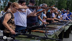 «Горит за милую душу»: в Челябинске показали подбитую технику НАТО