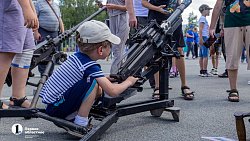 «Горит за милую душу»: в Челябинске показали подбитую технику НАТО