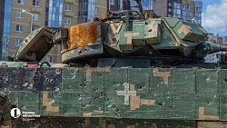 «Горит за милую душу»: в Челябинске показали подбитую технику НАТО