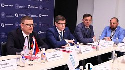 Алексей Текслер провел встречу с молодыми промышленниками Челябинской области