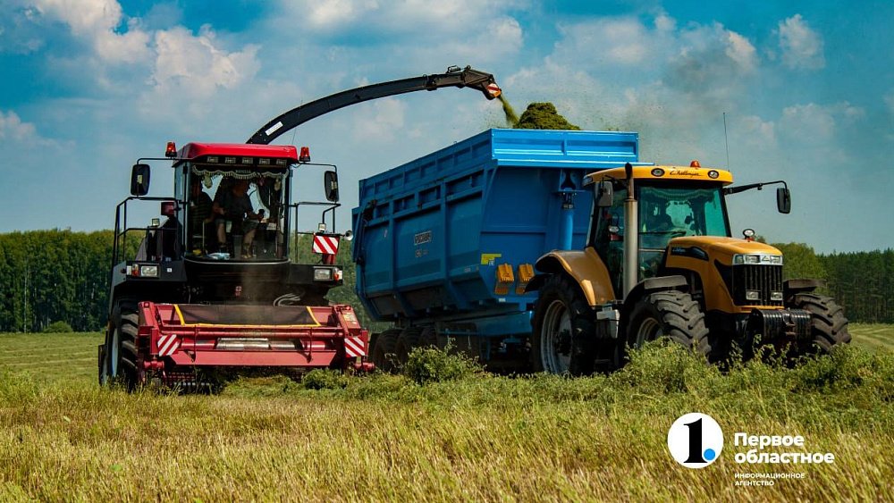 Аграрии Челябинской области заготовят более 400 тыс. тонн кормов