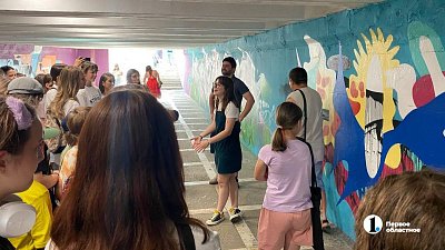 Подземку на «Детском мире» в Челябинске украсили граффити