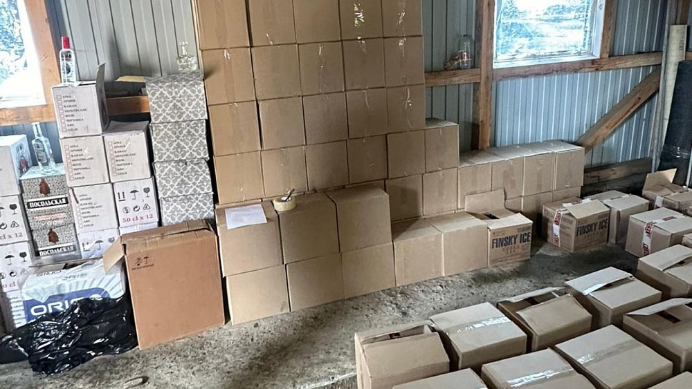 В Челябинской области три человека пойдут под суд за сбыт контрафактного алкоголя