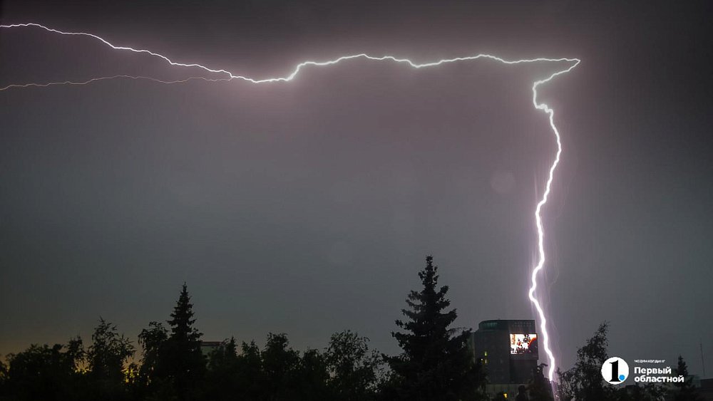 Челябинскую область накроют дожди с грозами и градом 12 июля