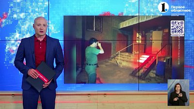 В Челябинске малыш выпал из окна