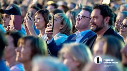 Дали джазу! «Курчатов фест» в Челябинске открыли Лариса Долина и Олег Аккуратов