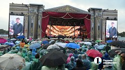 Музыка под дождем: второй день «Курчатов феста» челябинцы запомнят надолго