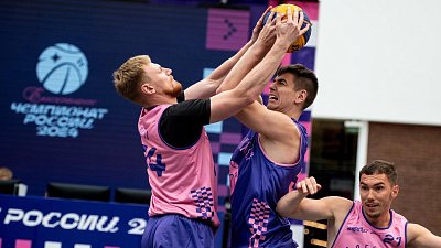 Две южноуральские команды выступили в чемпионате России по баскетбольному двоеборью