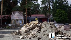 В Челябинске в парке Гагарина демонтируют конструкции старой площадки «Гулливер»