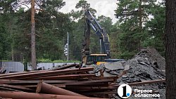 В Челябинске в парке Гагарина демонтируют конструкции старой площадки «Гулливер»