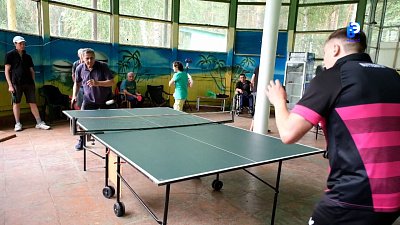 На Тургояке проходит чемпионат по теннису для спортсменов с ОВЗ