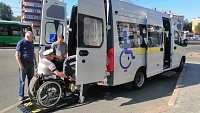 Инвалиды Челябинской области путешествуют на автомобилях, подаренных губернатором