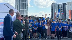 Семьям участников СВО показали трофейную технику НАТО в Челябинске