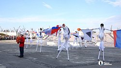 В Магнитогорске открыли двухуровневый фонтан «Стальное сердце Родины»