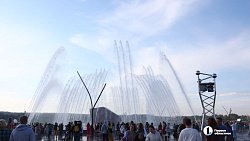 В Магнитогорске открыли двухуровневый фонтан «Стальное сердце Родины»