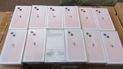 На Челябинской таможне пресекли ввоз незадекларированных телефонов и ноутбуков