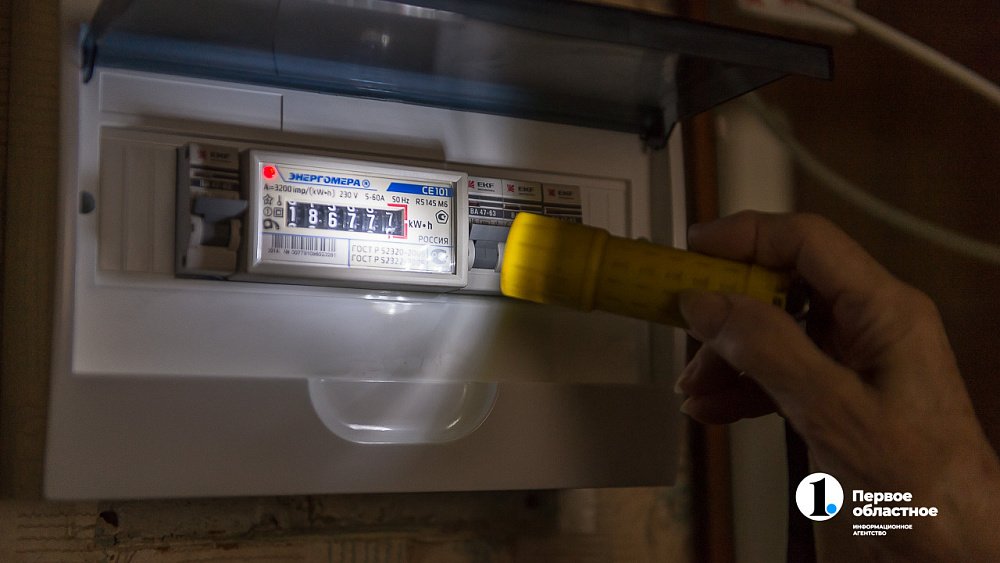 В Магнитогорске пожар на электросетях оставил без света три микрорайона и поселки