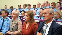 Замгенерального прокурора обсудил в Челябинске проблемы ЖКХ и раскрываемости преступлений