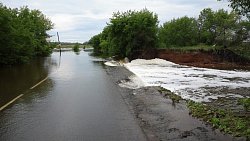 Губернатор Челябинской области поручил обеспечить жителей затопленных территорий питьевой водой