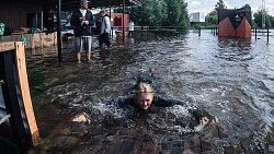 Высокий уровень воды на Шершнях не помешал провести первенство России по вейкборду