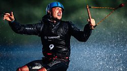 Высокий уровень воды на Шершнях не помешал провести первенство России по вейкборду