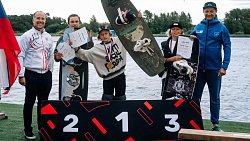 Высокий уровень воды на Шершнях не помешал провести первенство России по вейкборду