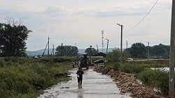 В миасском поселке Смородинка отсыпают «запасной» проезд