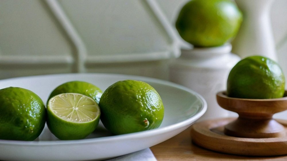 Нейтрализовать свободные радикалы и похудеть поможет лайм