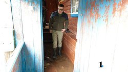 Губернатор Алексей Текслер осмотрел подтопленные улицы в Миассе и поговорил с жителями