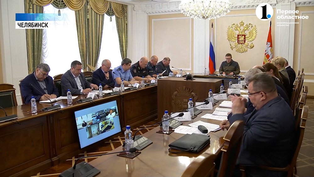 Губернатор призвал глав районов работать с каждым пострадавшим от потопа