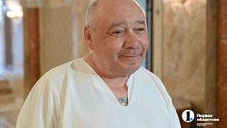 В кафедральном соборе на северо-западе Челябинска впервые крестили взрослого с полным погружением в воду