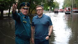 Алексей Текслер поручил вернуть электричество в подтопленные дома в Челябинске в сжатые сроки