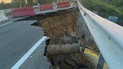 В Челябинской области закрыли дорогу из‑за частичного разрушения