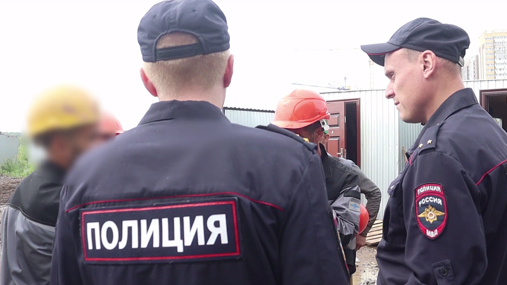 Силовики вышли в рейд по стройкам Челябинска и пригорода
