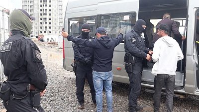 Полиция проверила мигрантов на стройках Челябинска и Сосновского района 