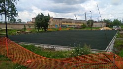 В поселке Шершни по инициативе местных жителей идет реновация сквера