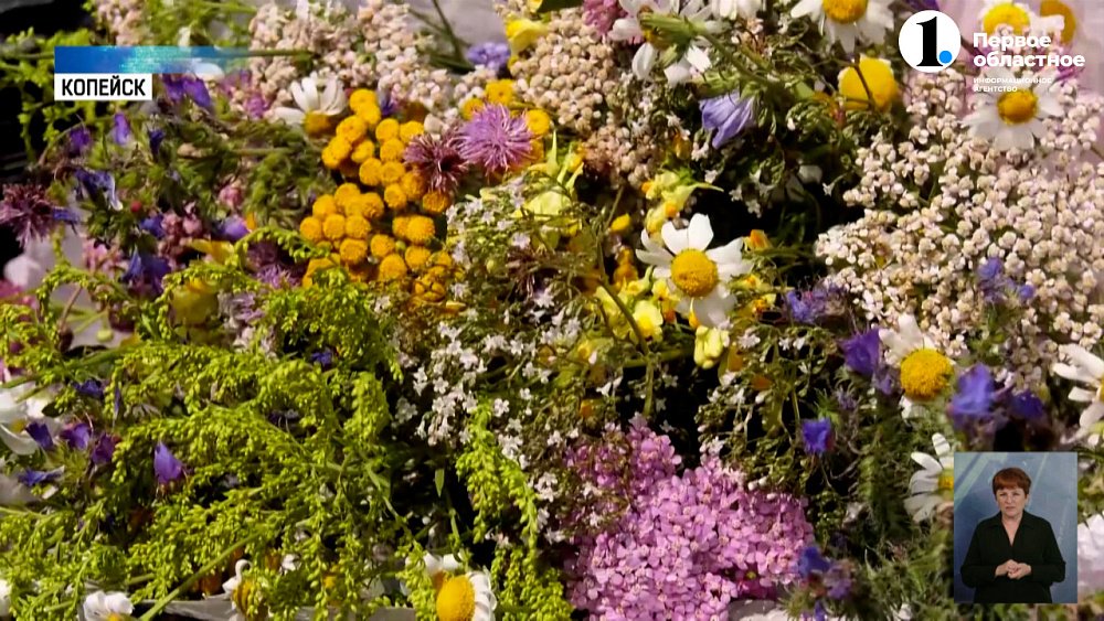 Как сделать букет из полевых цветов?