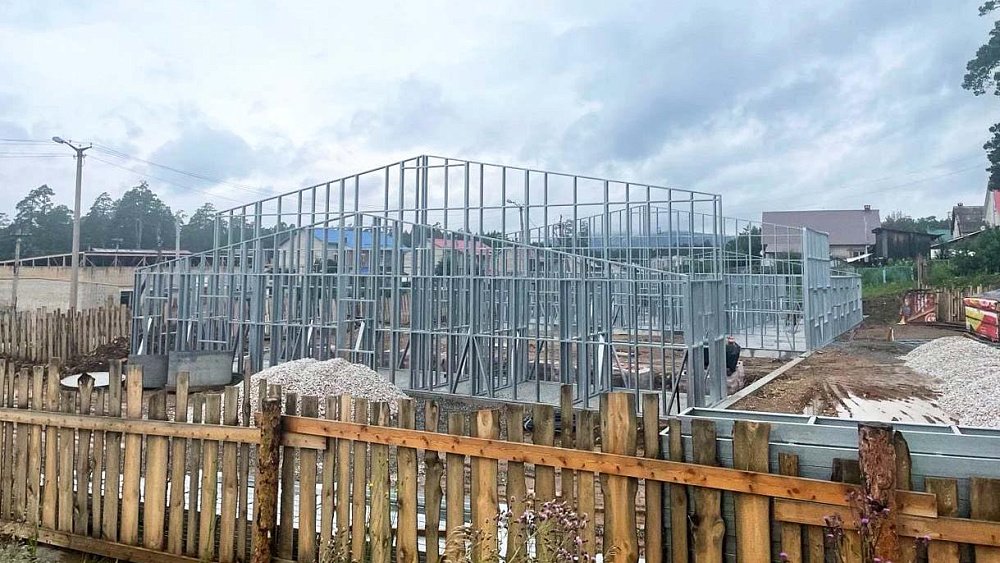 Пожарное депо с гаражом на четыре автомобиля строят в Кусе