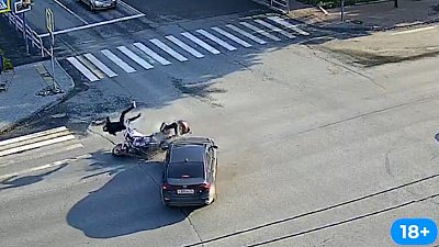 В Челябинске мотоциклист пострадал в аварии 