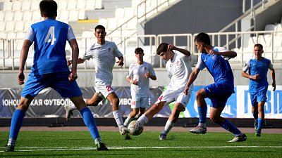 Команда «Челябинск-ОСШ» сохранила третье место в первенстве Юношеской футбольной лиги