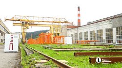 Алексей Текслер осмотрел производство башенных кранов в Нязепетровске