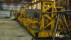 Алексей Текслер осмотрел производство башенных кранов в Нязепетровске