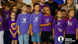 Алексей Текслер дал старт работе физкультурно-спортивного комплекса в Нязепетровске