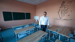 В Каслях обновили школу, автовокзал и музей