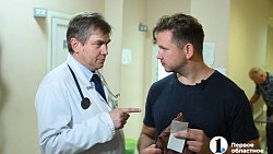 «Шанс заразиться от человека с пневмонией и менингитом стремится к нулю»: главный пульмонолог — о важности вакцинации челябинцев