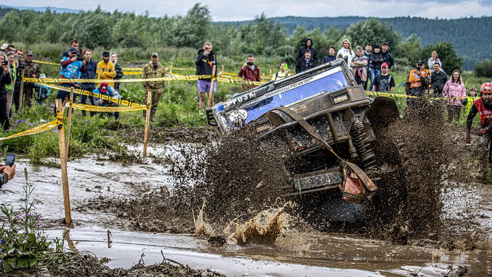 В Миассе провели экстремальные гонки по бездорожью
