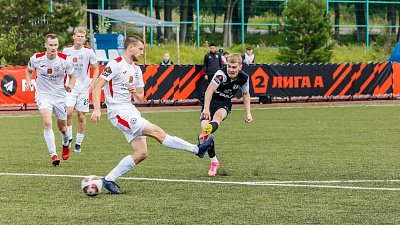 19-летний футболист миасского «Торпедо» забил гол-красавец во Второй лиге