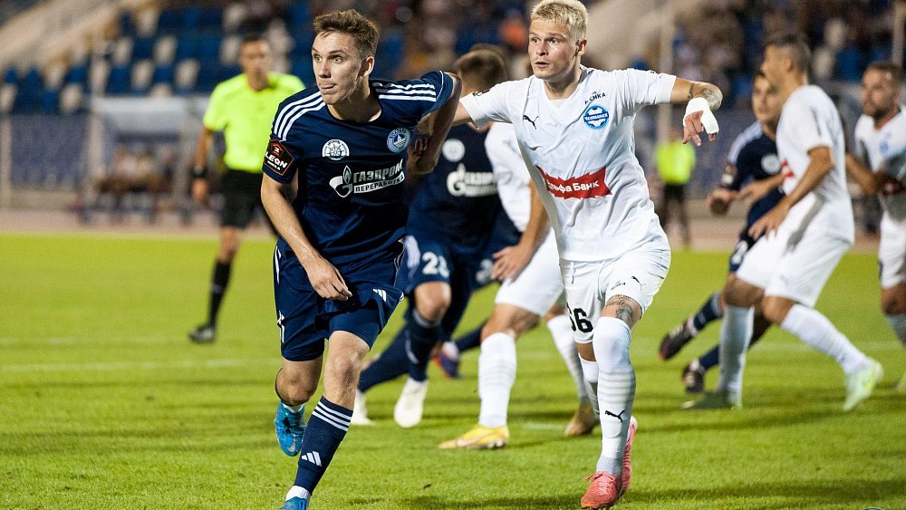 Футбольный клуб «Челябинск» сохранил лидерство во Второй лиге