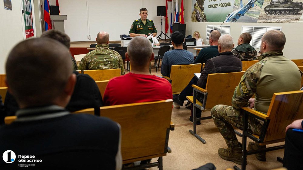 Южноуральцы активно подписывают контракты на военную службу